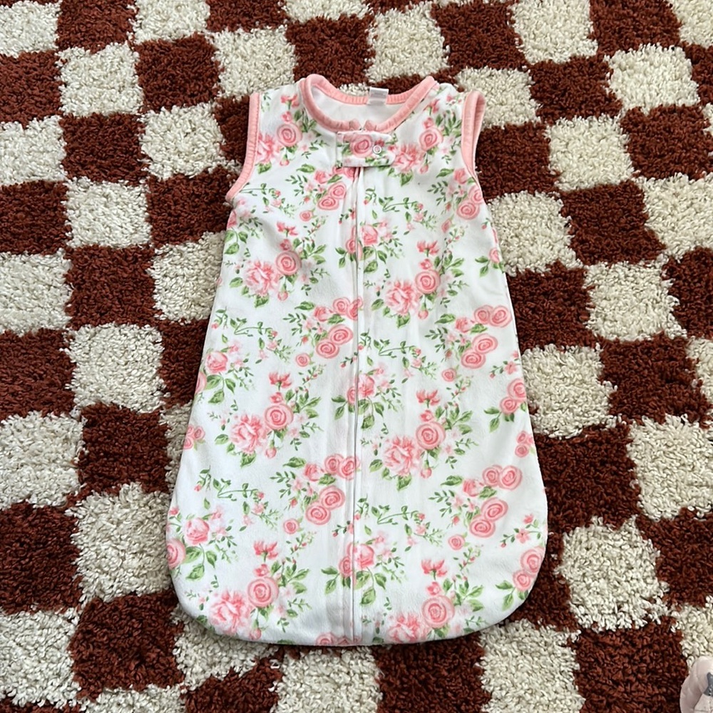 Kensie baby • floral sleeveless sleep sack